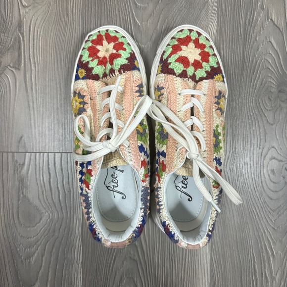 Free People Catch Me If You Can‎ Crochet Sneakers Colorful Grandma Core Boho - Picture 4 of 8